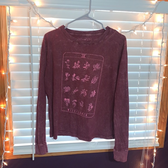 Fifth Sun Tops - ☀️ 3 for 30 Women’s Flower Graphic Tee